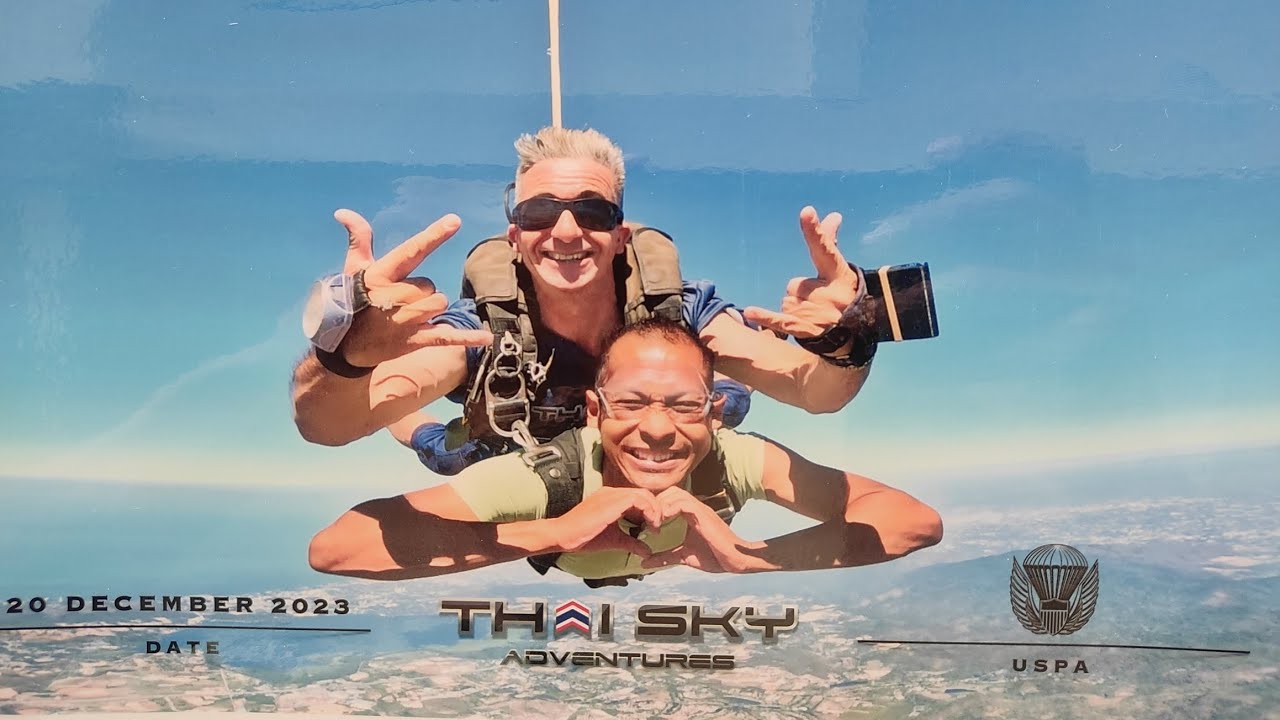 Garo Doctor Sky Diving