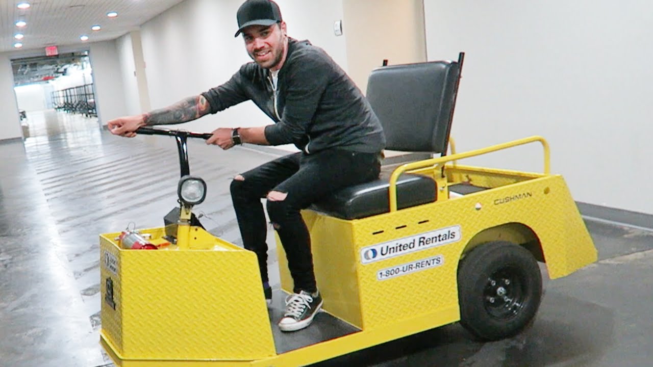 STOLE A CART! (10.31.15 - Day 2376)
