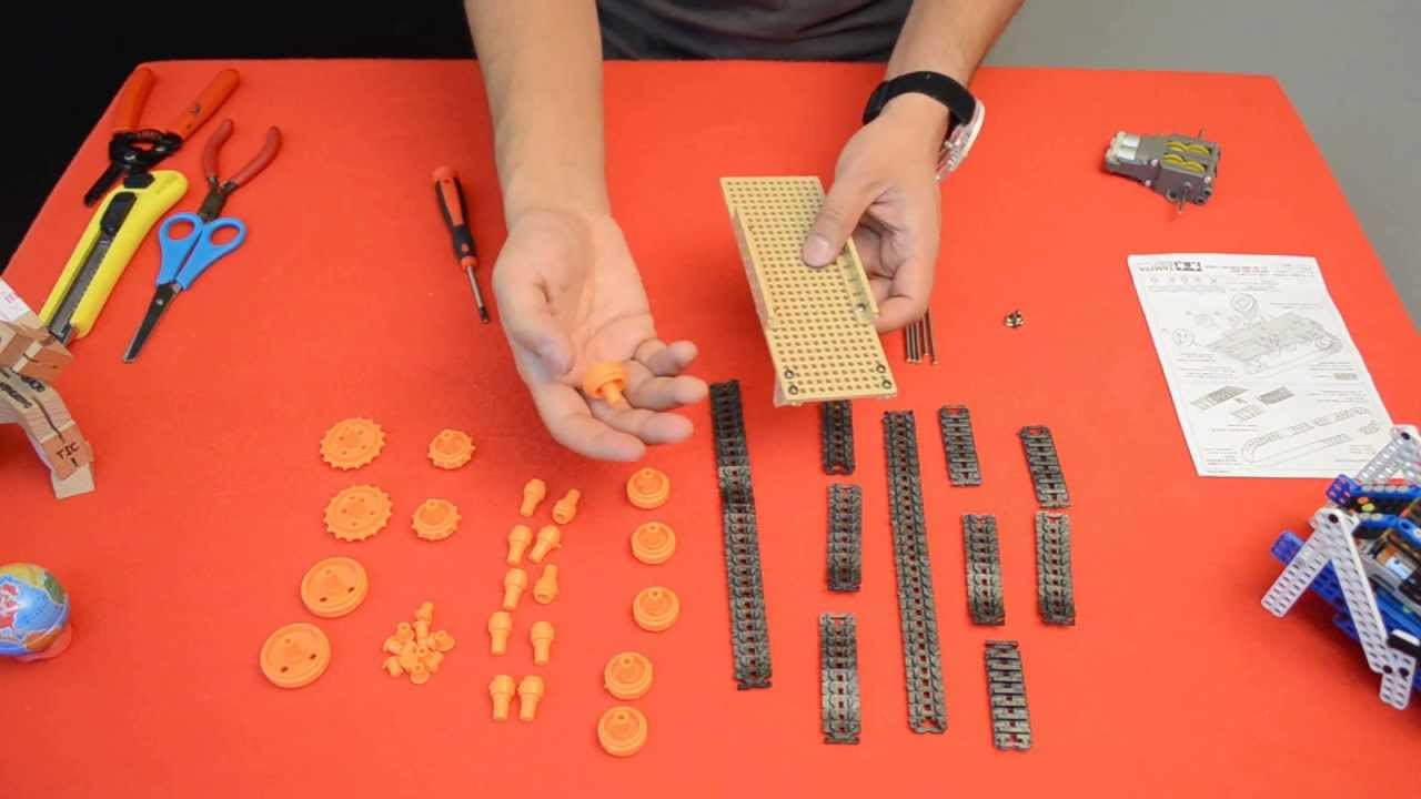 Robot Móvil Oruga: Ensamble Mecánico