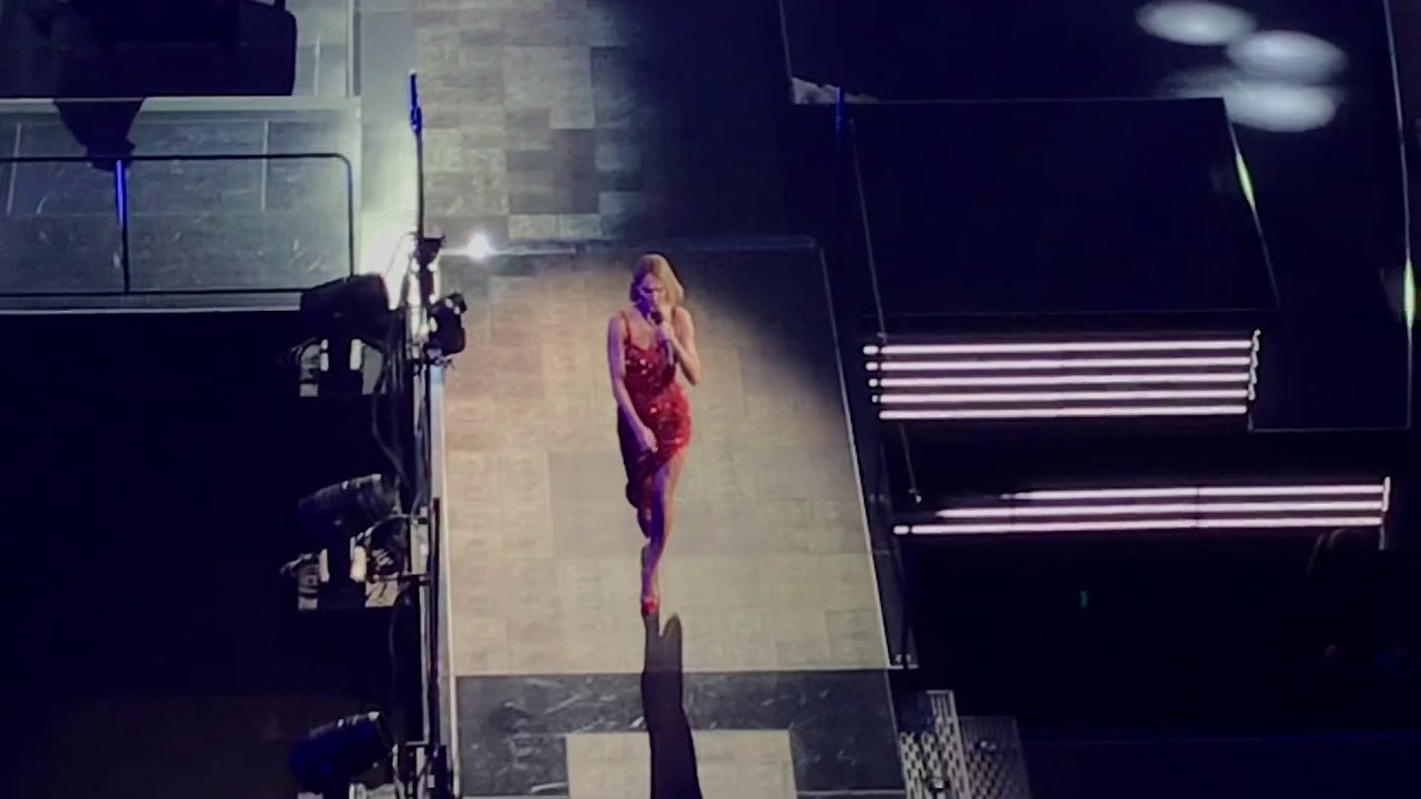 Dans un autre monde (live) - Céline Dion (Montréal 2019/11/18)