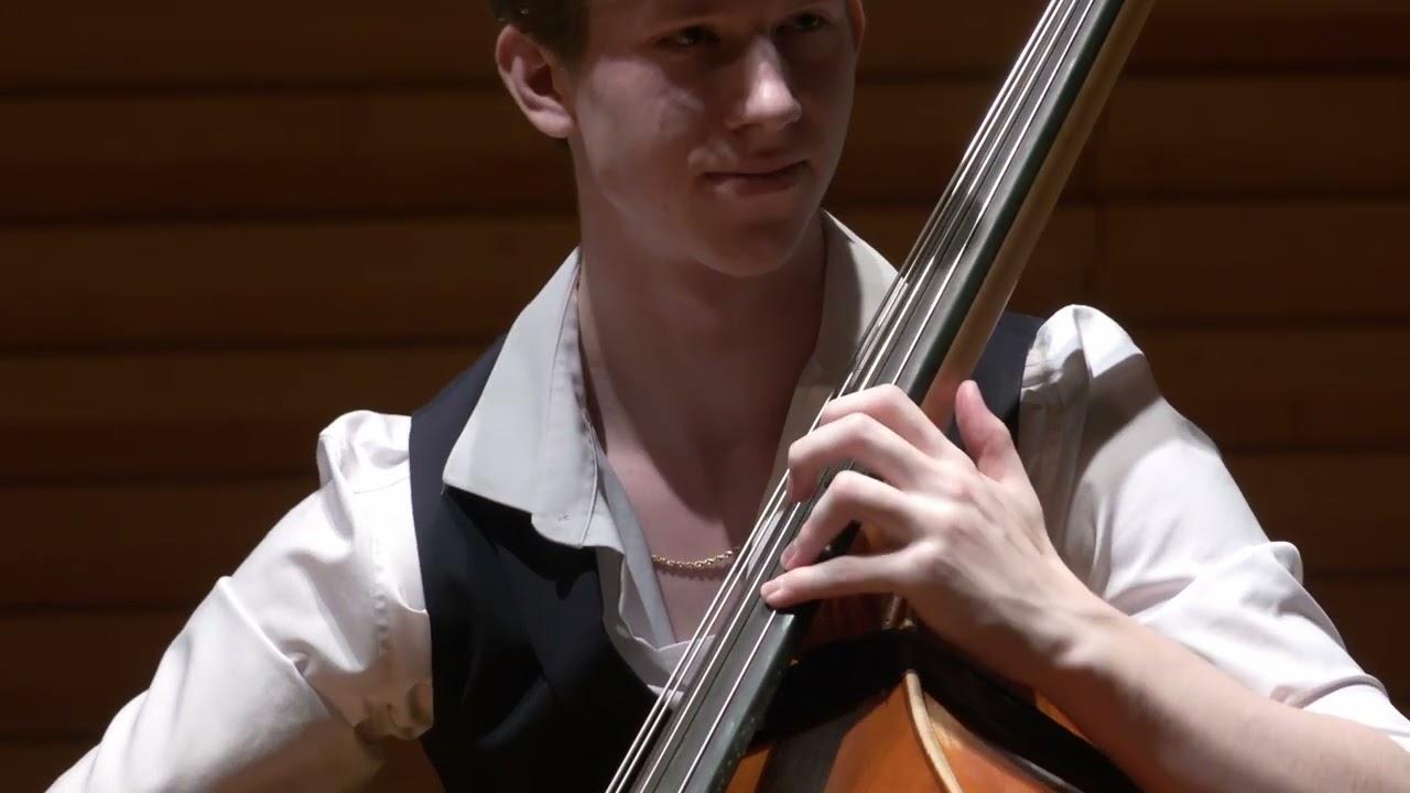 Levi Andreassen - Schumann: 5 Stücke im Volkston Op. 102