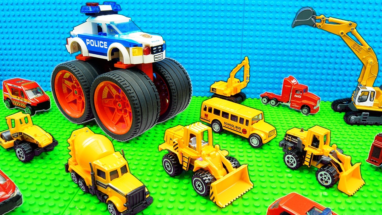 Lego BUILDS POLICE CRANS  & POLICE BULLDOZER