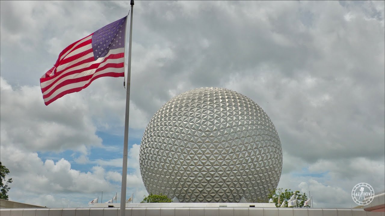 4th of July Crowds at EPCOT - Filmed in 4K | Walt Disney World Orlando Florida July 4 2021