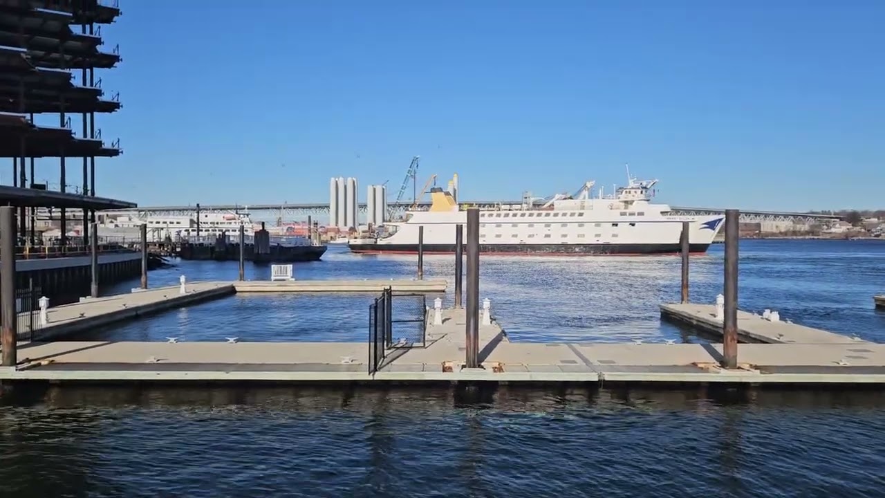 The Mary Ellen ferry 