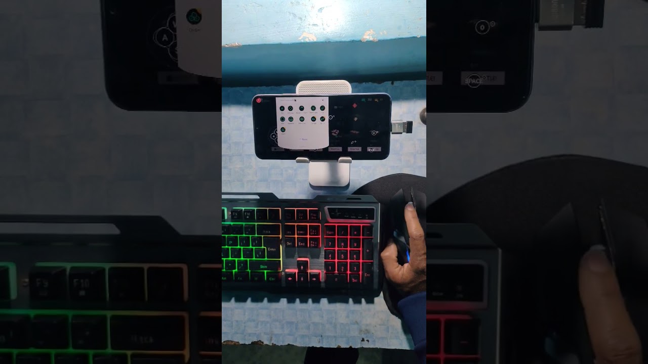 full set of mouse and keyboard in mobile phone play games 