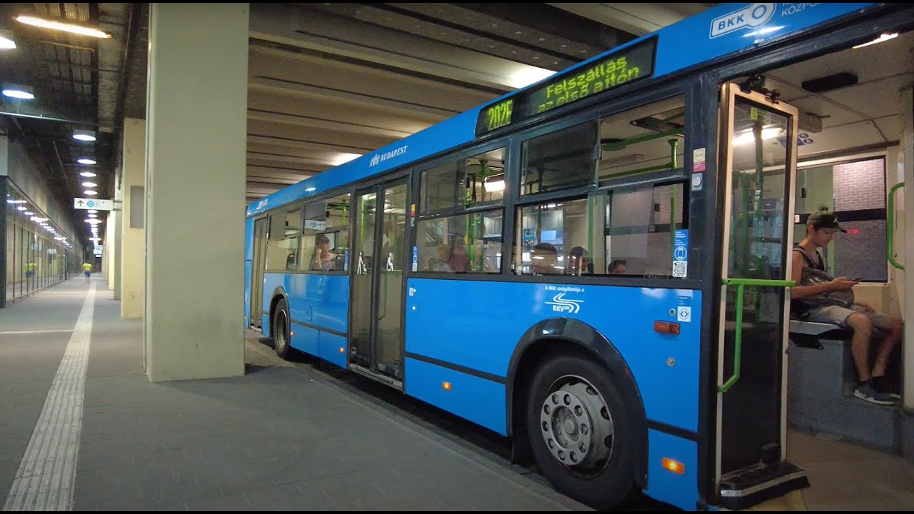 bus ride Nr. 202E - Budapest [4K HDR]
