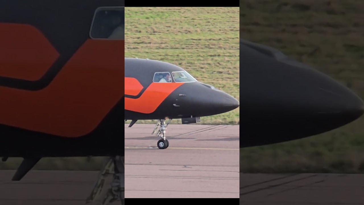 Max Verstappen + His NEW Jet at London Luton Airport! F1 75 Launch Event | Exclusive #maxverstappen