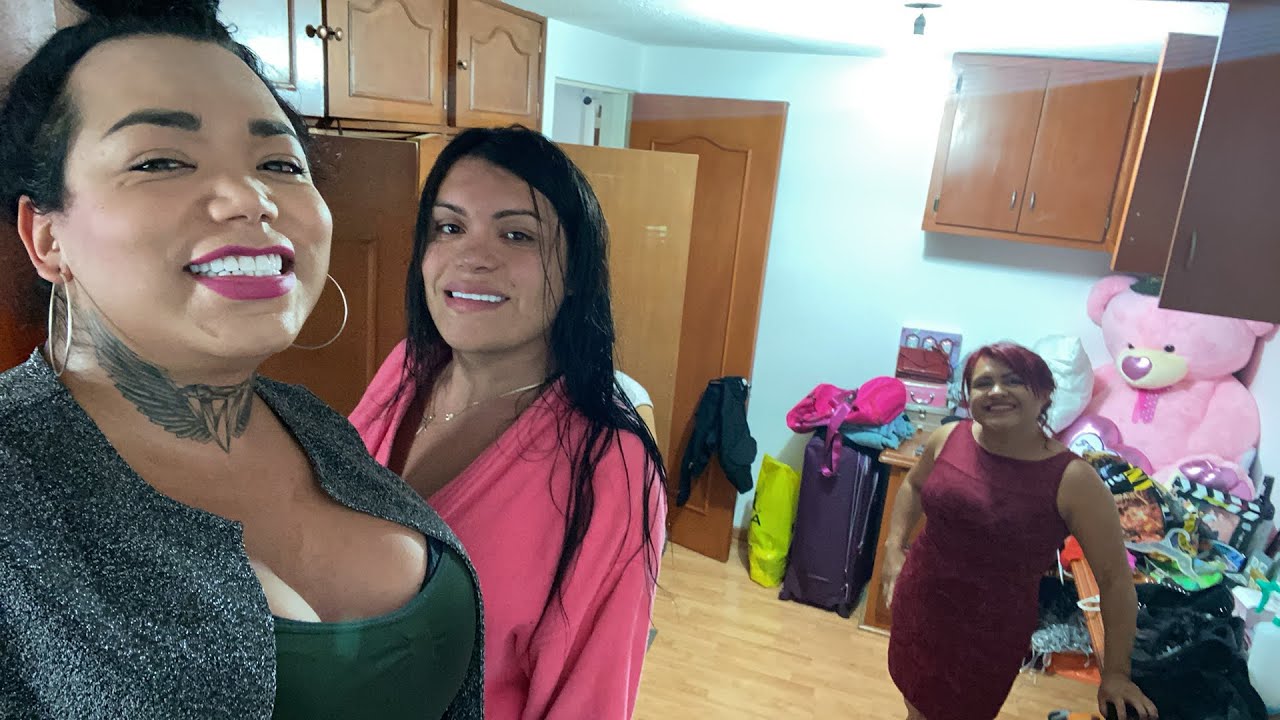Que cuantas en casa de la Wendy  tocando los chismes