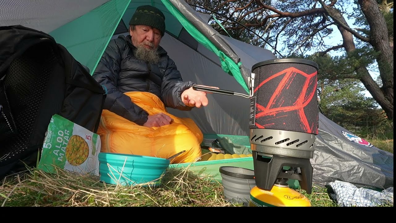 A Camp in the Glen Feshie woods & a walk over Mullach Clach a' Bhlair