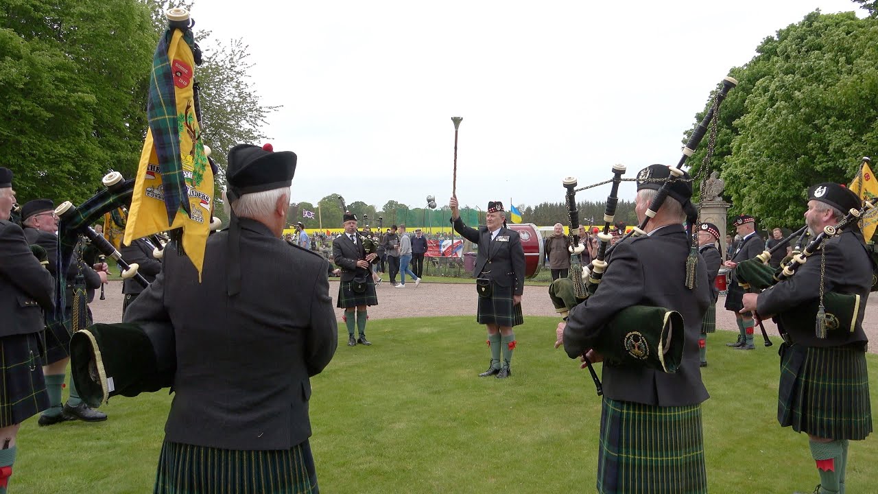 Farewell to Camraw & Drum Salute by Gordon Highlanders Drums and Pipes during Gordon Castle Games