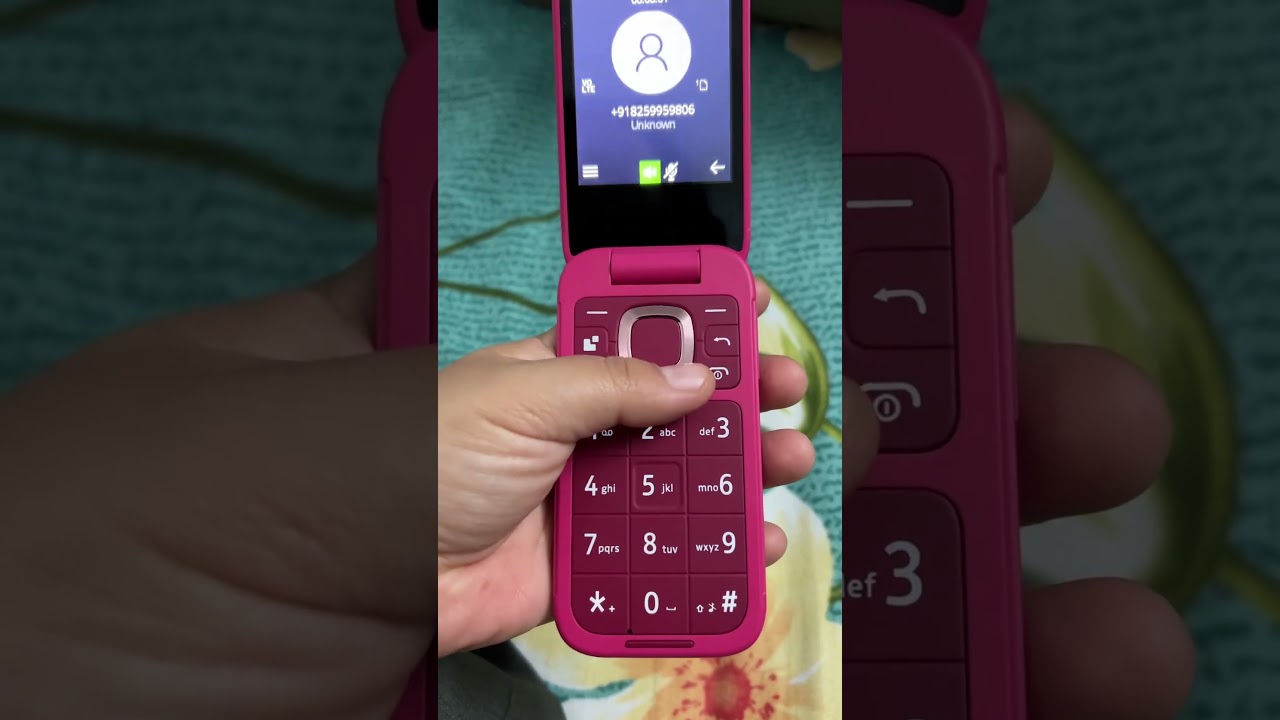 Nokia 2660 Flip 4G VoLTE keypad Phone with Dual SIM, Dual Screen, inbuilt MP3 Player & Wireless FM