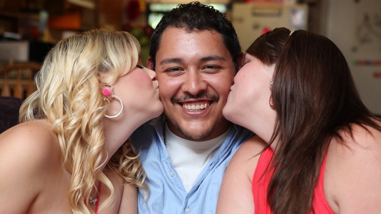 Polyamorous Mum Convinces Husband To Get A Second Wife