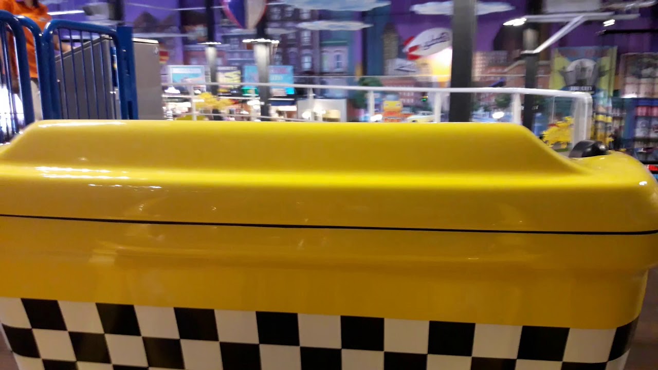 Naik crazy cab coaster di transmart rungkut surabaya