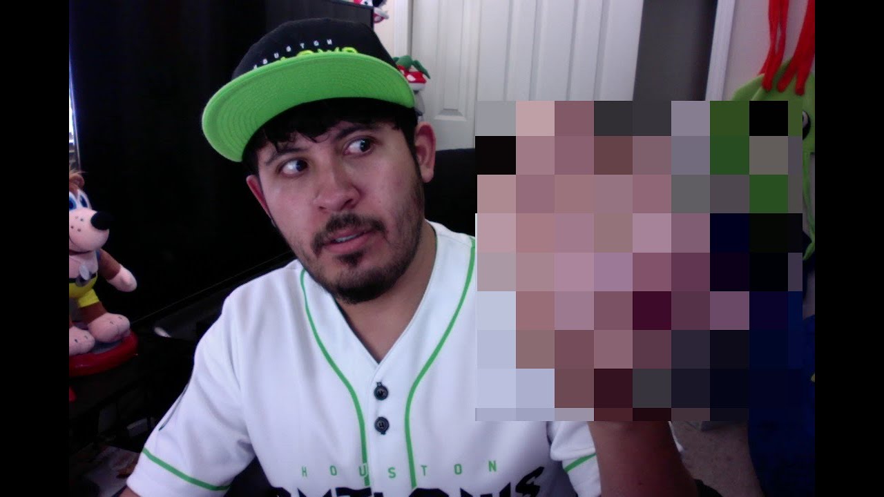 Inside Collector's Edition Unboxing