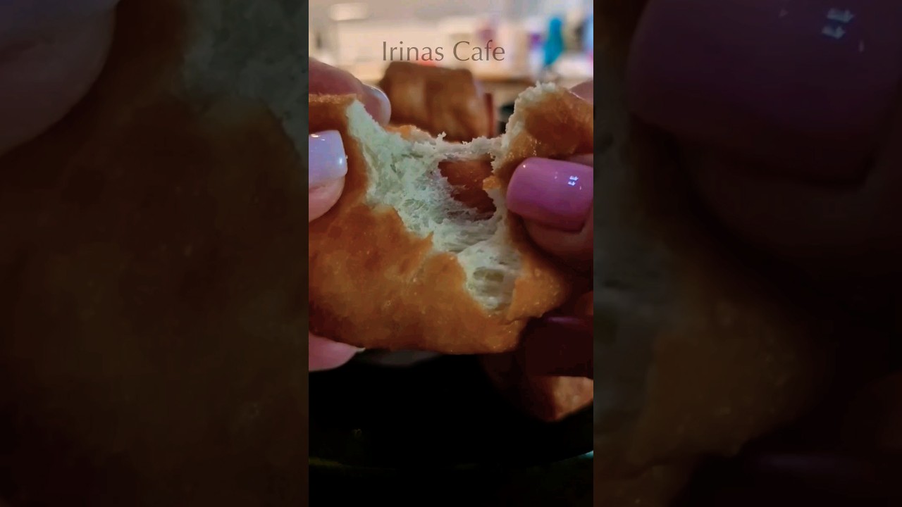 Fingerfood: W&uuml;rstchen im selbstgemachten Hefeteig #snacks #fingerfood #w&uuml;rstchen #hefegeb&auml;ck