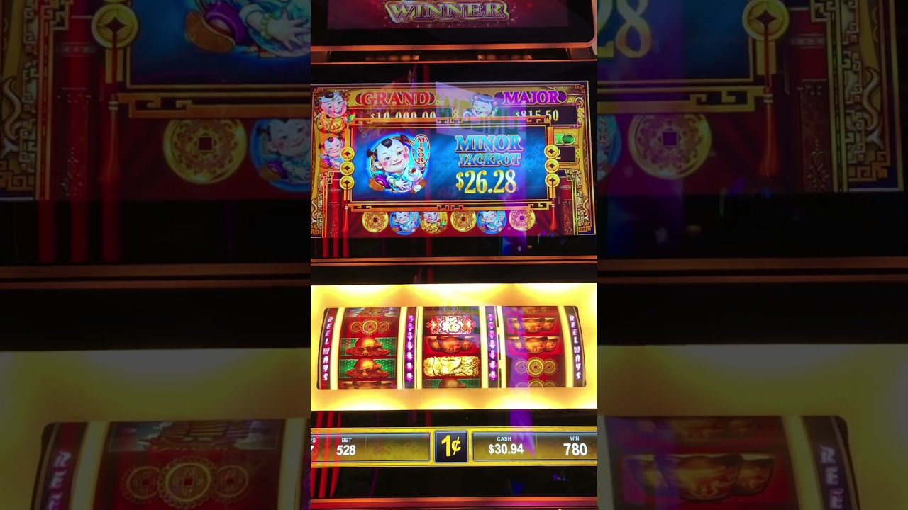 88 Fortunes Slot Machine! 🔮 Max Bet Bonus! Free spins 😏 #liveslot #casino #slots #shorts #short