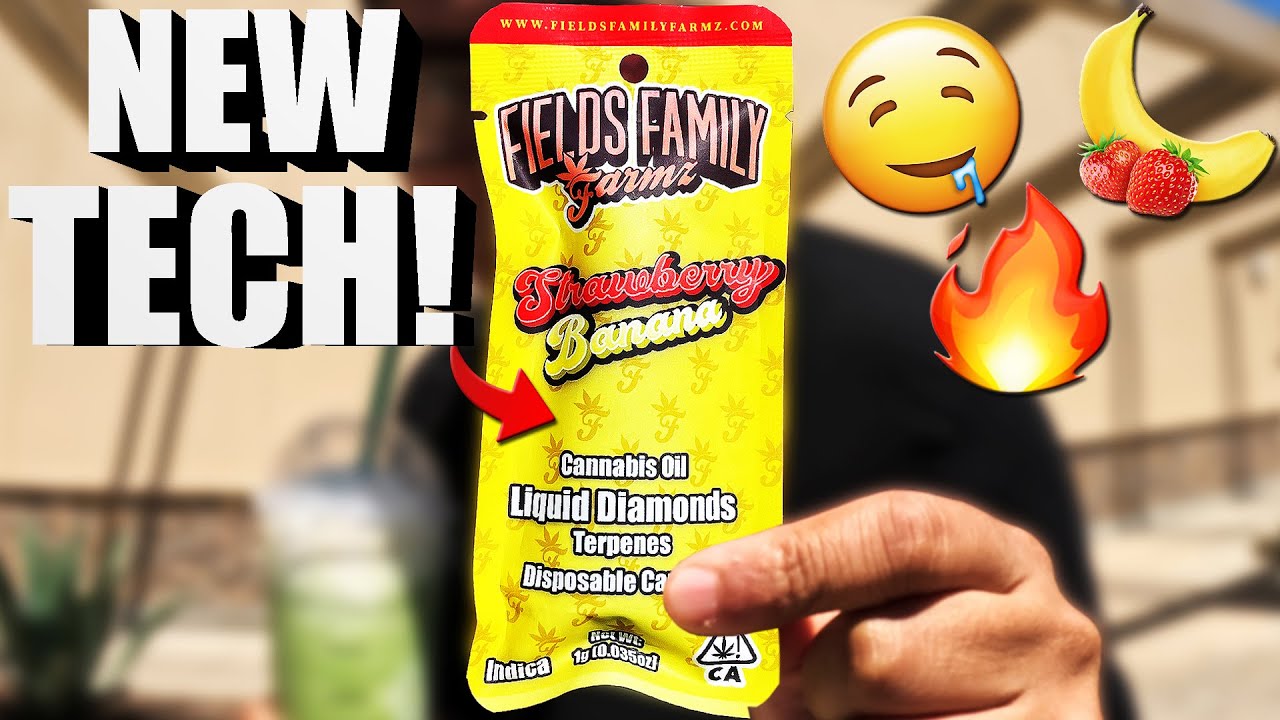 This STRAWBERRY BANANA is what I NEEDED in 2024! | Fields Family Farmz Liquid Diamond DISPOSABLE!