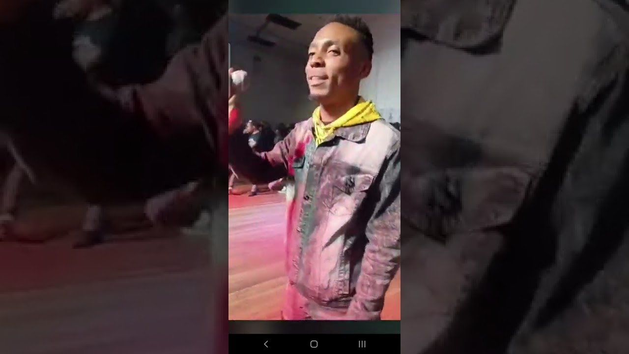 Macheso asks fans Toita sei Na Franco, Perform Tafadzwa together