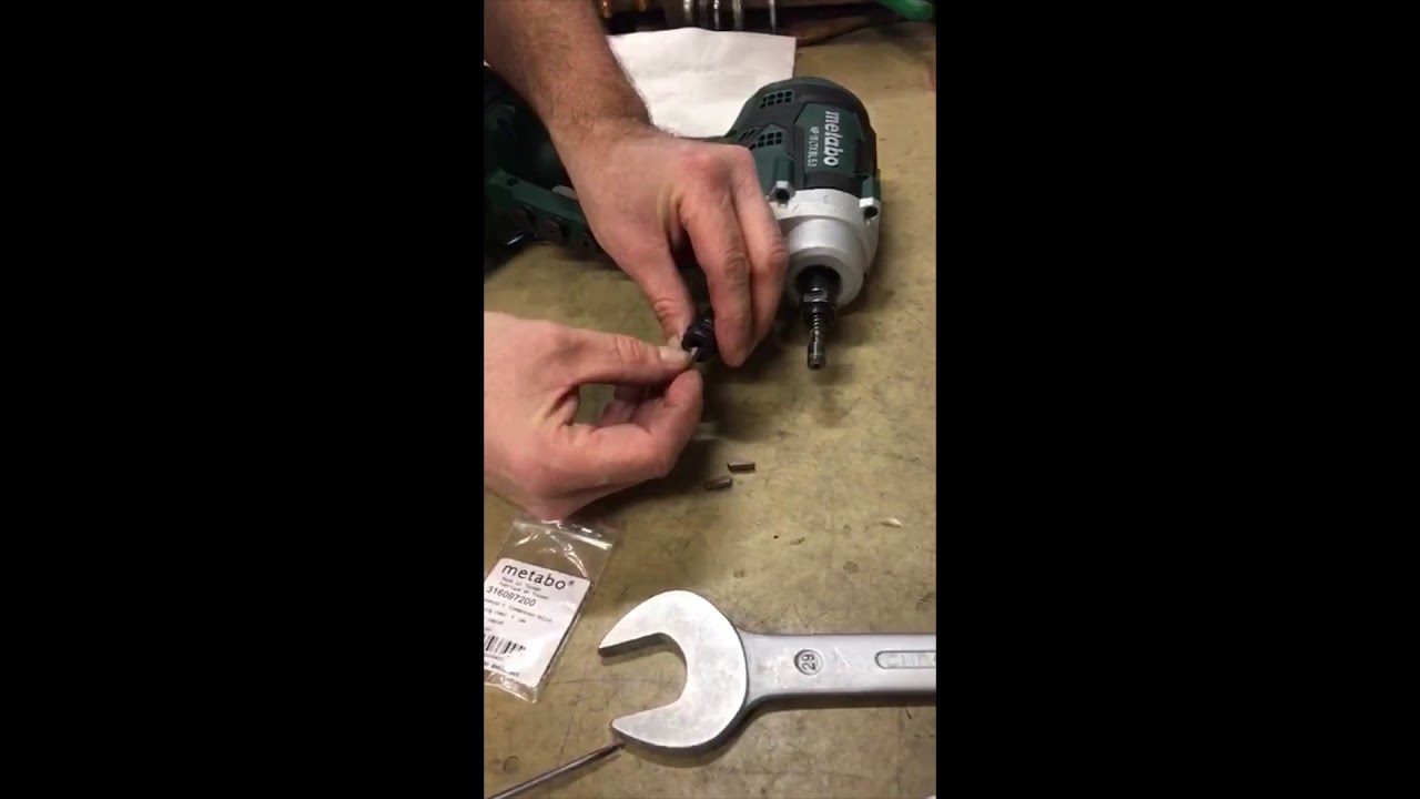 How To - NP 18 LTX BL 5 0 Futterbacken wechseln / changing chuck jaws