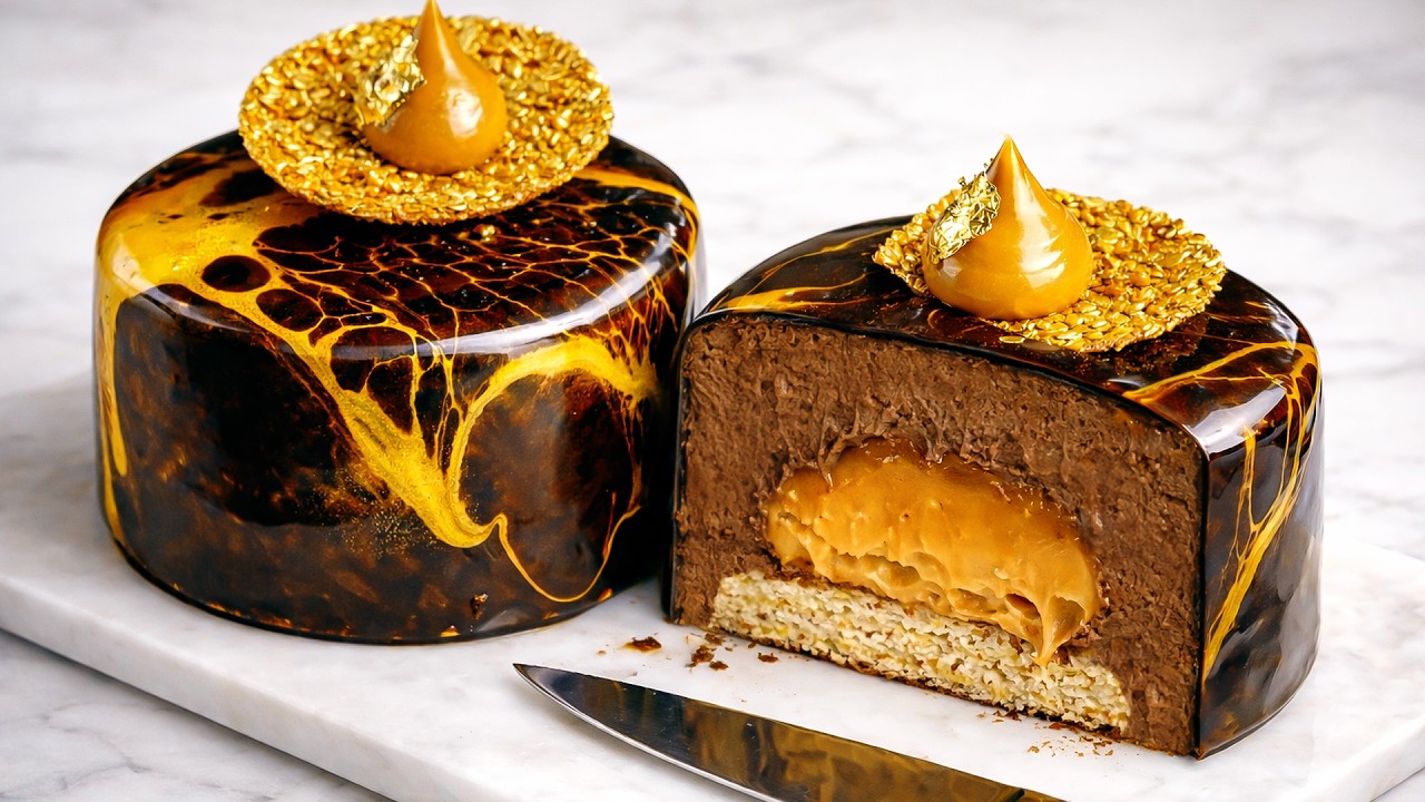 Shiny Mirror Glaze cake! (Chocolate & Caramel Entremet Mousse)