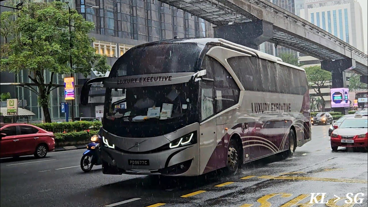 PD9677C - Luxury Executive [Volvo B8R]