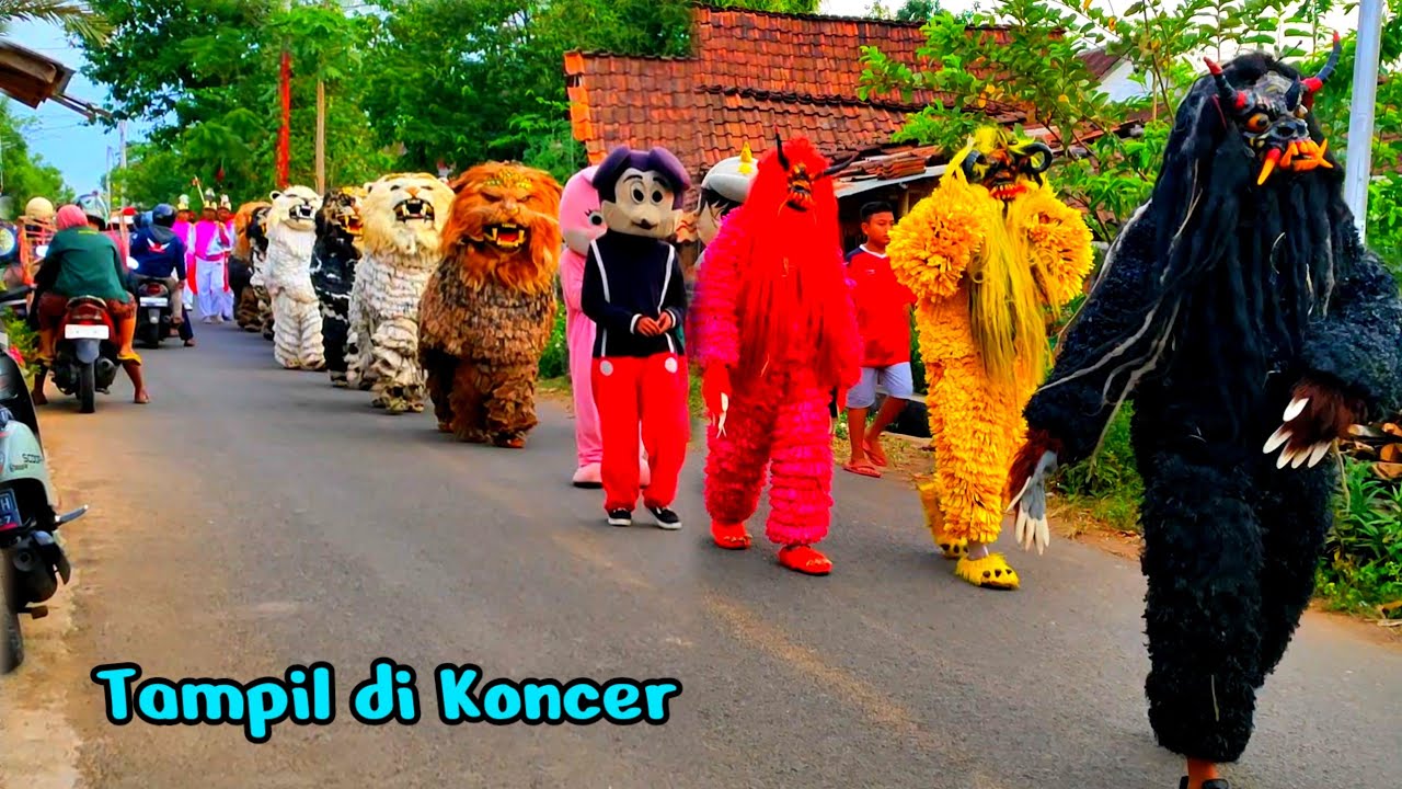 Can macanan singo raung cilik di undang acara karnaval fashion santri tampil di koncer