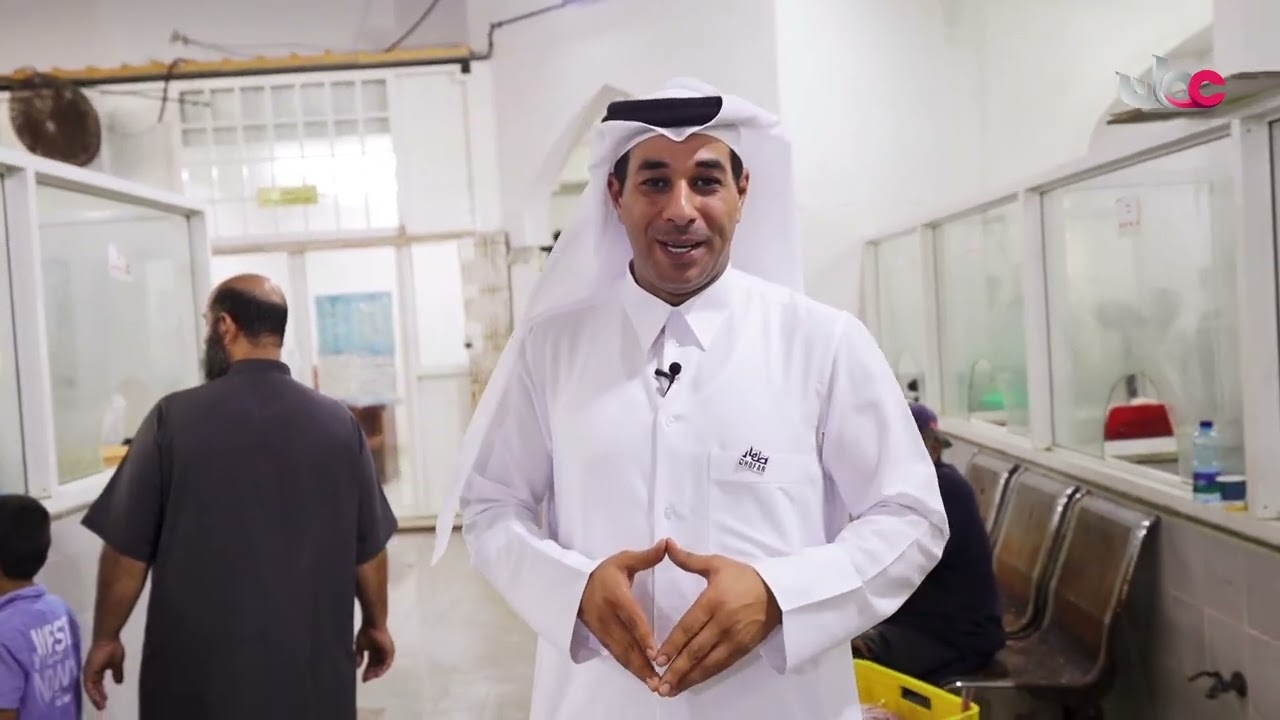السوق المركزي في ولاية صلالة محطة استثنائية تعود بك إلى بساطة الوقت ..جولة مع  إبراهيم الرميحي