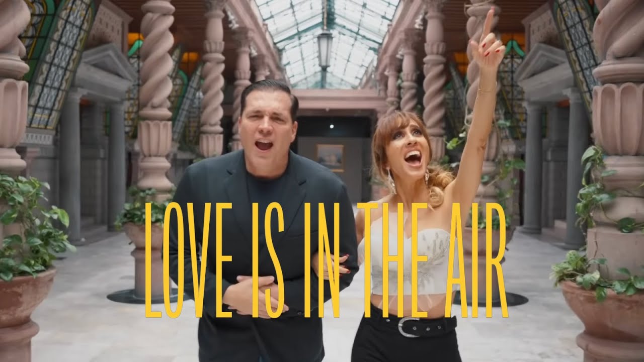 Filippa Giordano & Daniel Boaventura - Love Is in the Air [Official Video]
