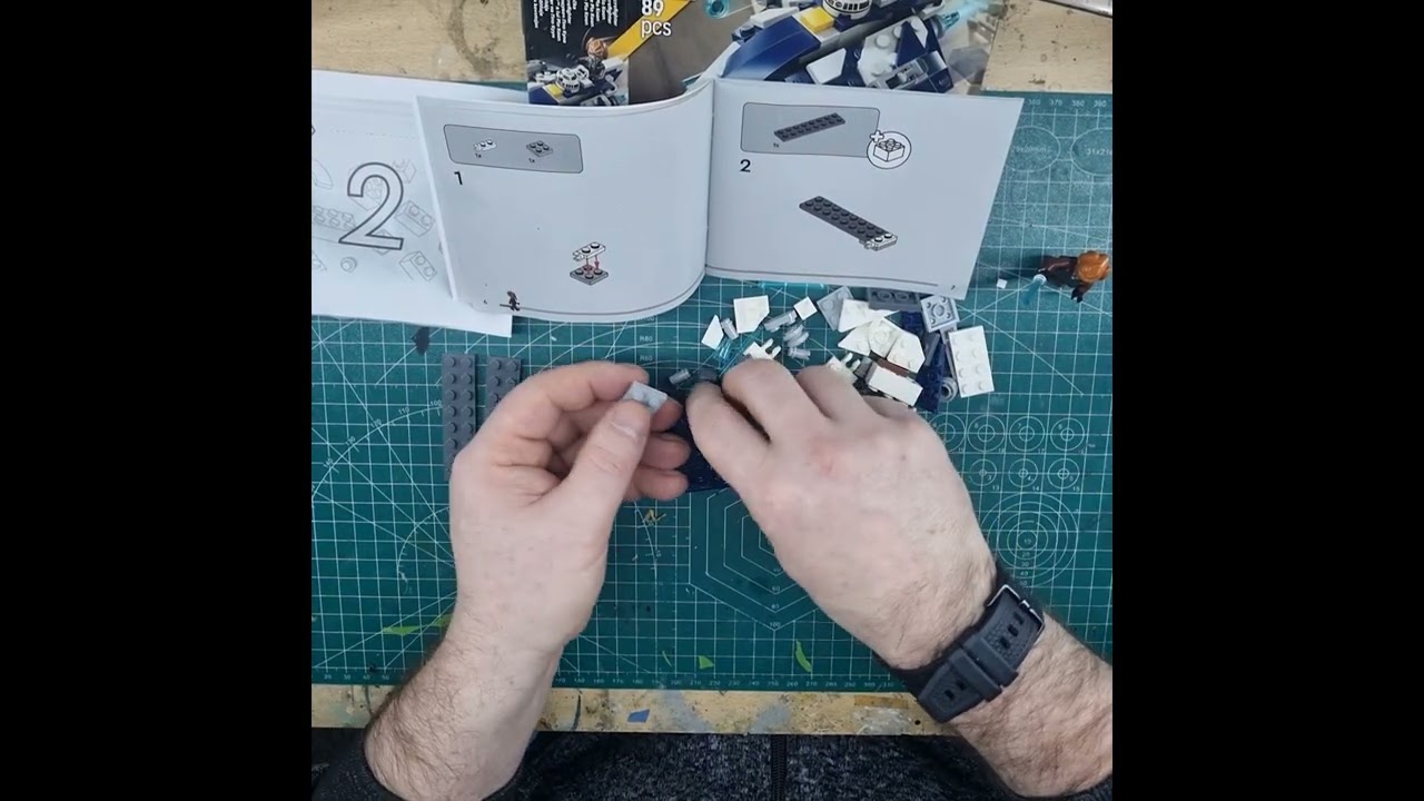 Lego kit unboxing - Plo Koon's Jedi Statfighter