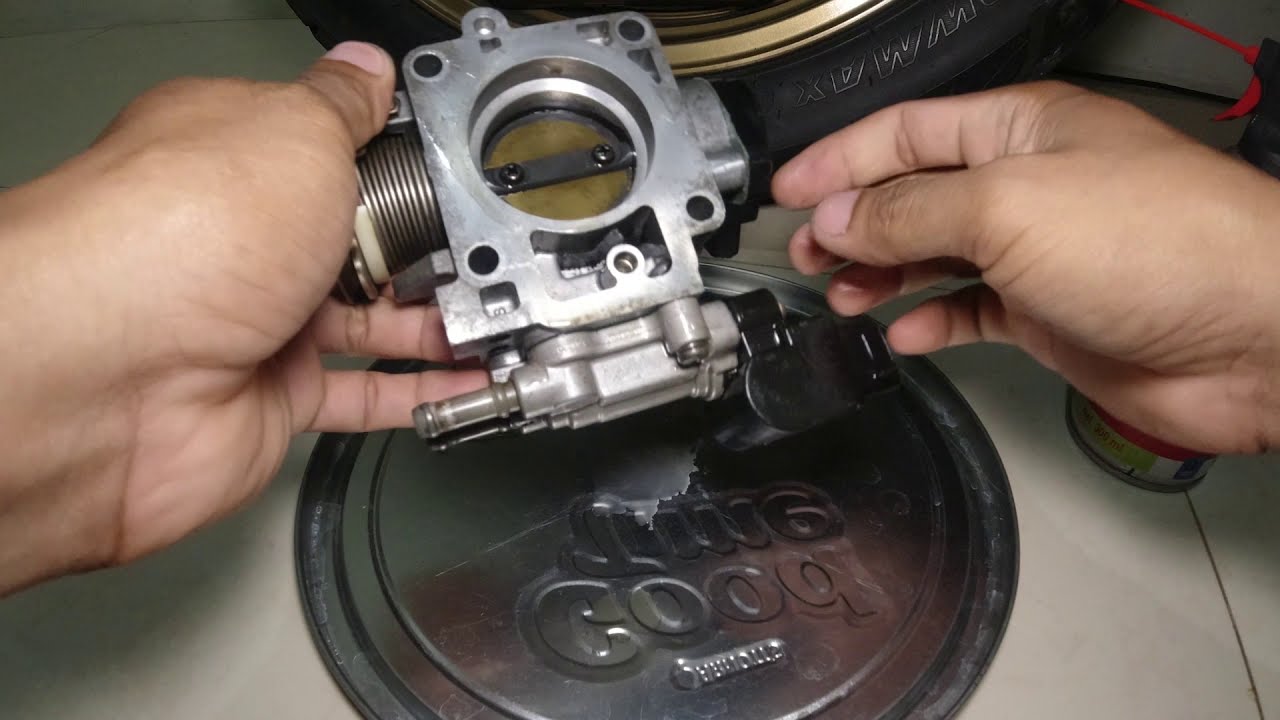 Membersihkan Throttle Body Jazz Gd3 Idsi/V-tec, Atasi RPM drop dan naik turun di rumah.