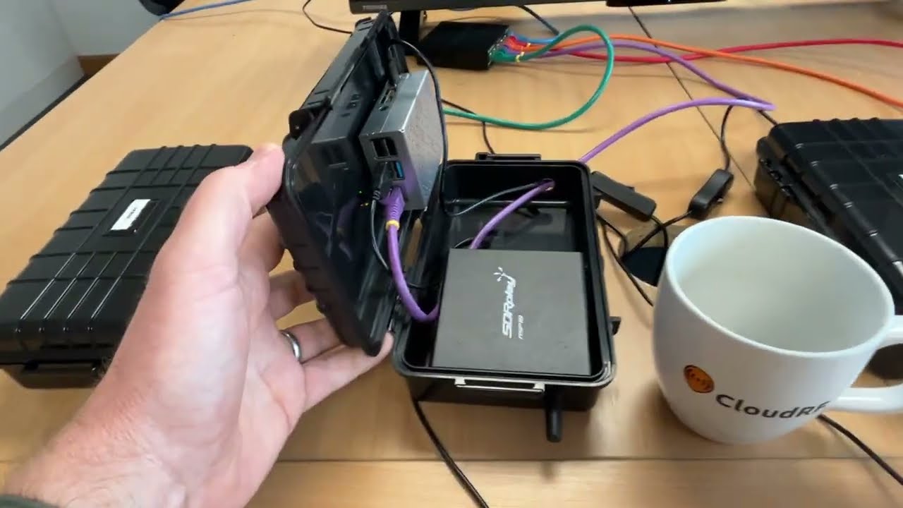 A live noise map for improving RF simulation accuracy