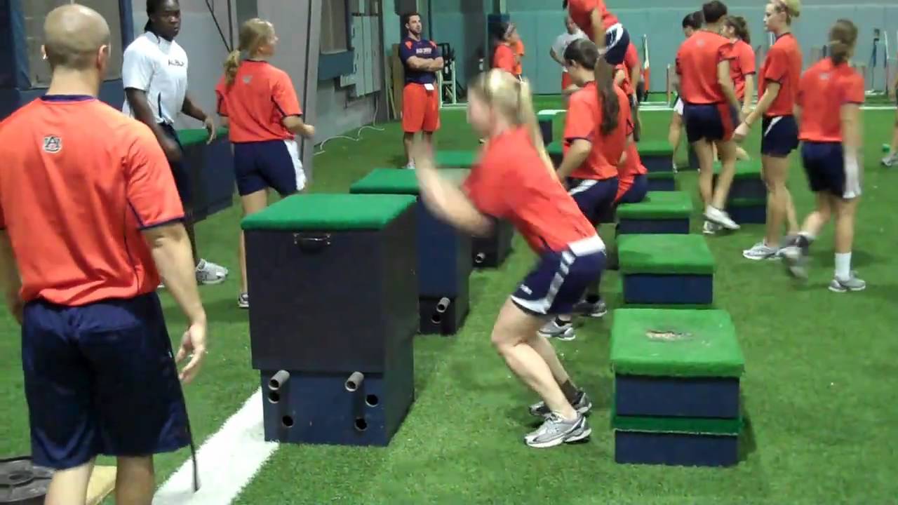Auburn Softball Wednesday Workout 9 22 2010.wmv