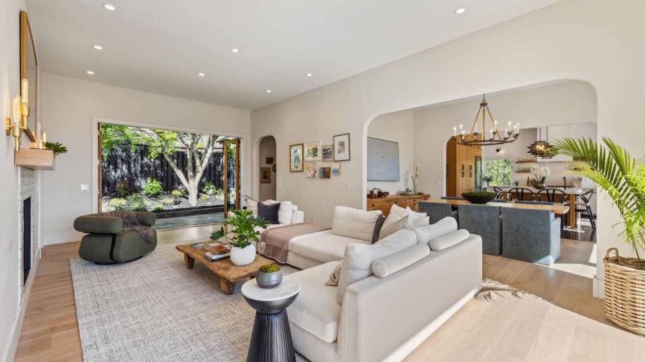 Modern Retreat for Sale: 125 Bayview Dr, Mill Valley, CA