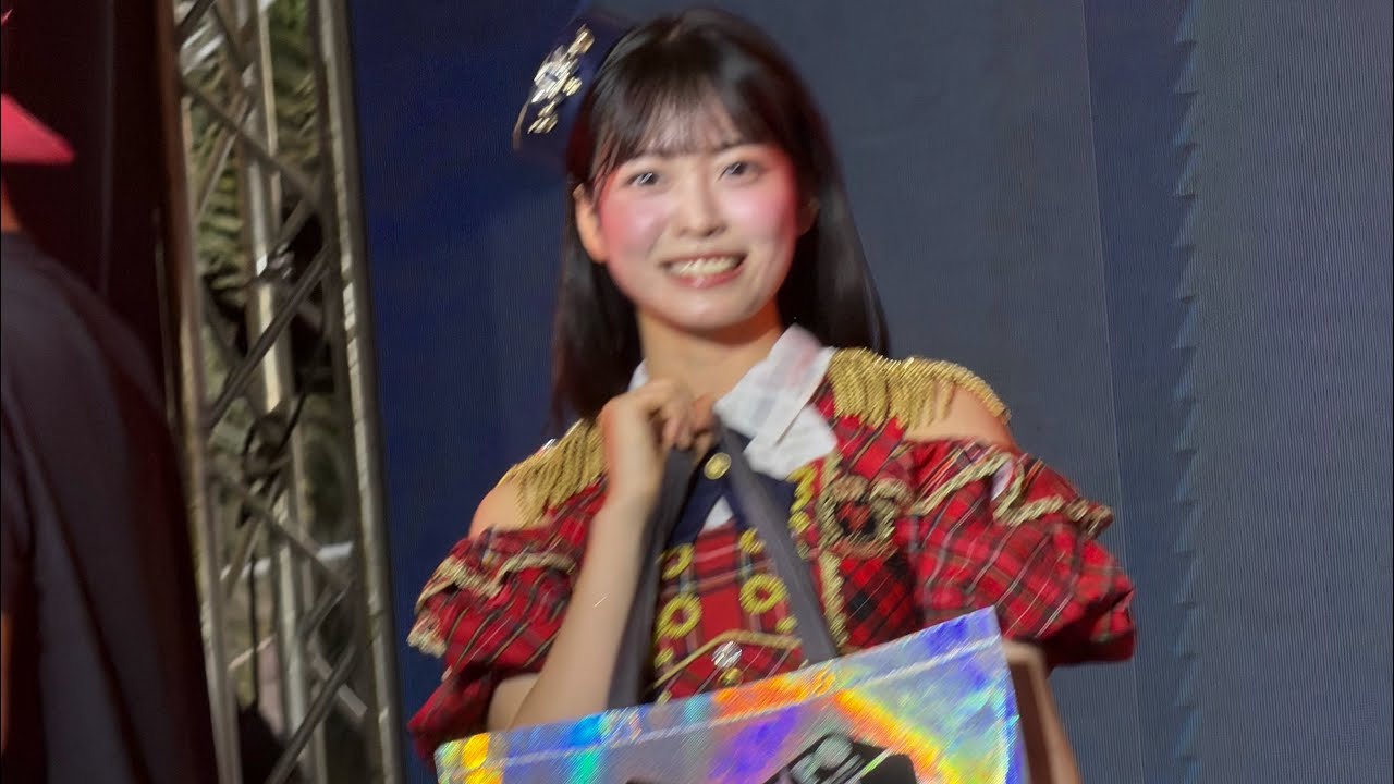 AKB48 - Heavy Rotation | Arai Sae 新井彩永 FanCam (Japan Expo Thailand Kaze Stage) 270207  