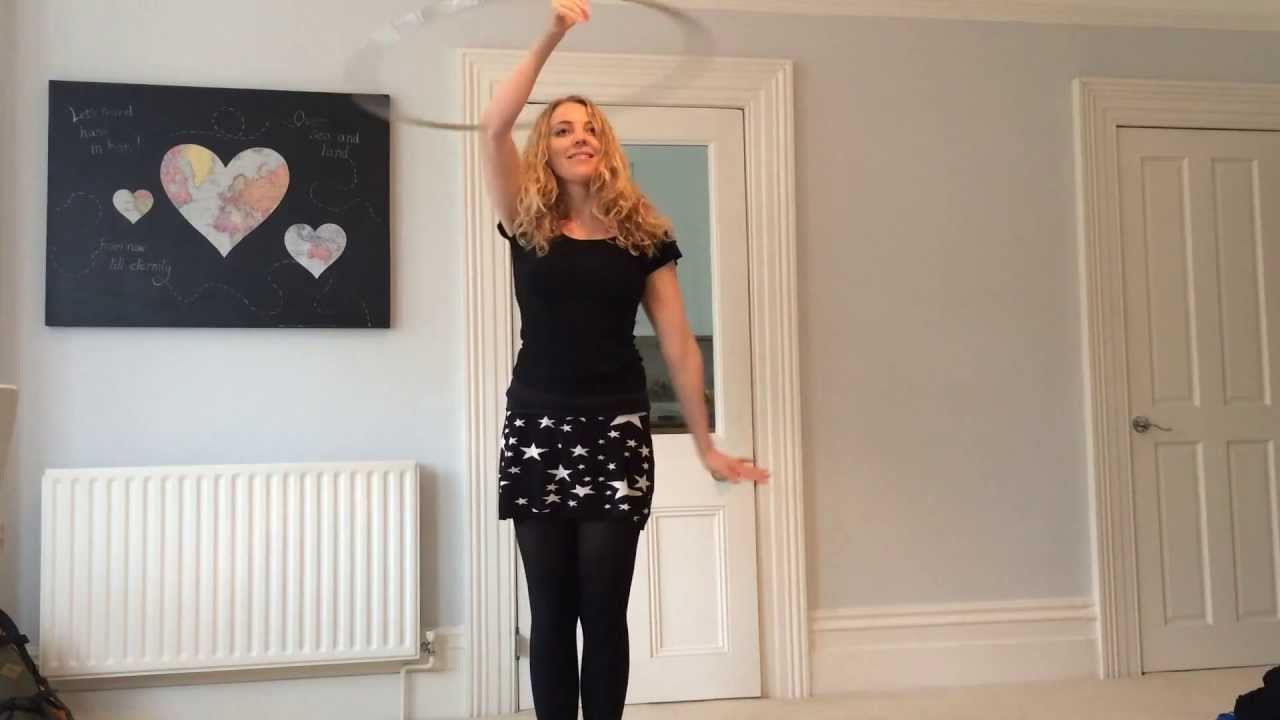 4 new ways into the wedgie! Hula hoop tricks with LiveLoveHoop