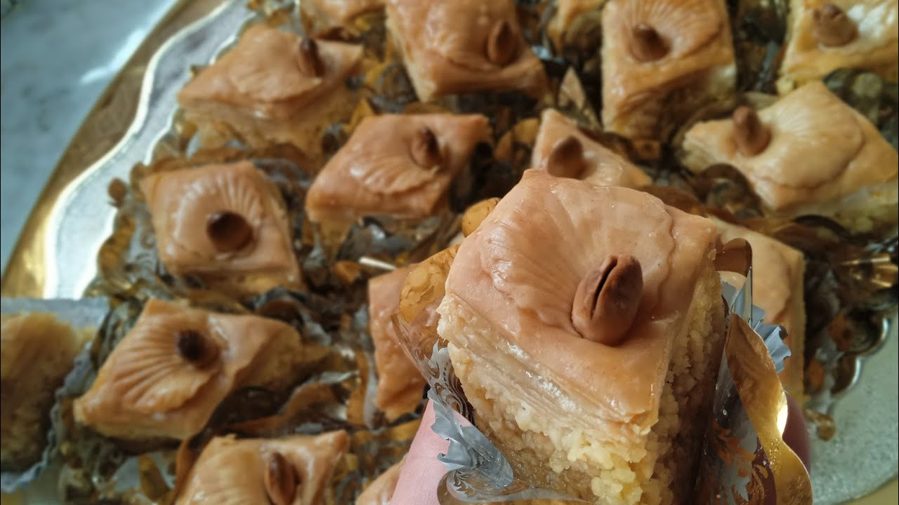 حلويات العيد 🌛 2022 بقلاوة تقليدية🍯 جزاءرية 🇩🇿 سهلة التحضير وتجيك مورقة ومقرمشة لمدة طويلة💯