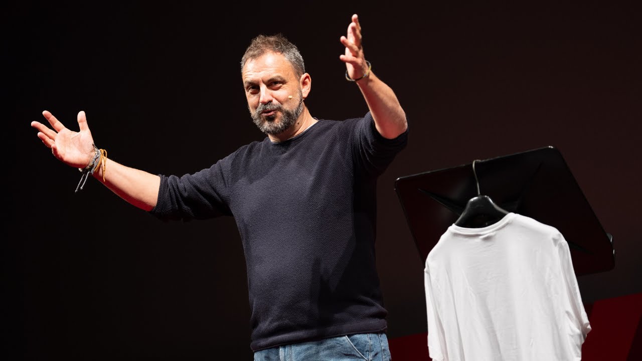 Consumatori sul palcoscenico del cambiamento | Alessandro Franceschini | TEDxTreviso