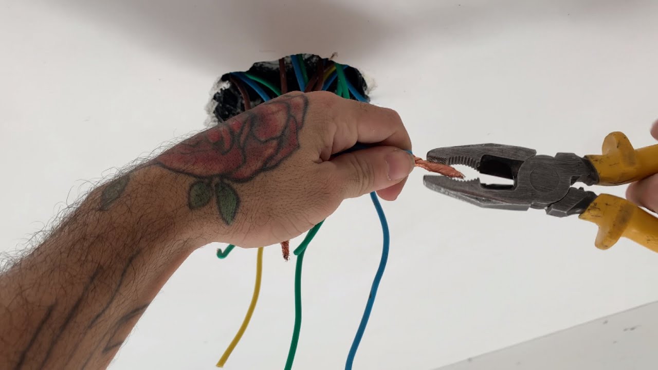 Como fazer circuitos de iluminação e tomadas separados.