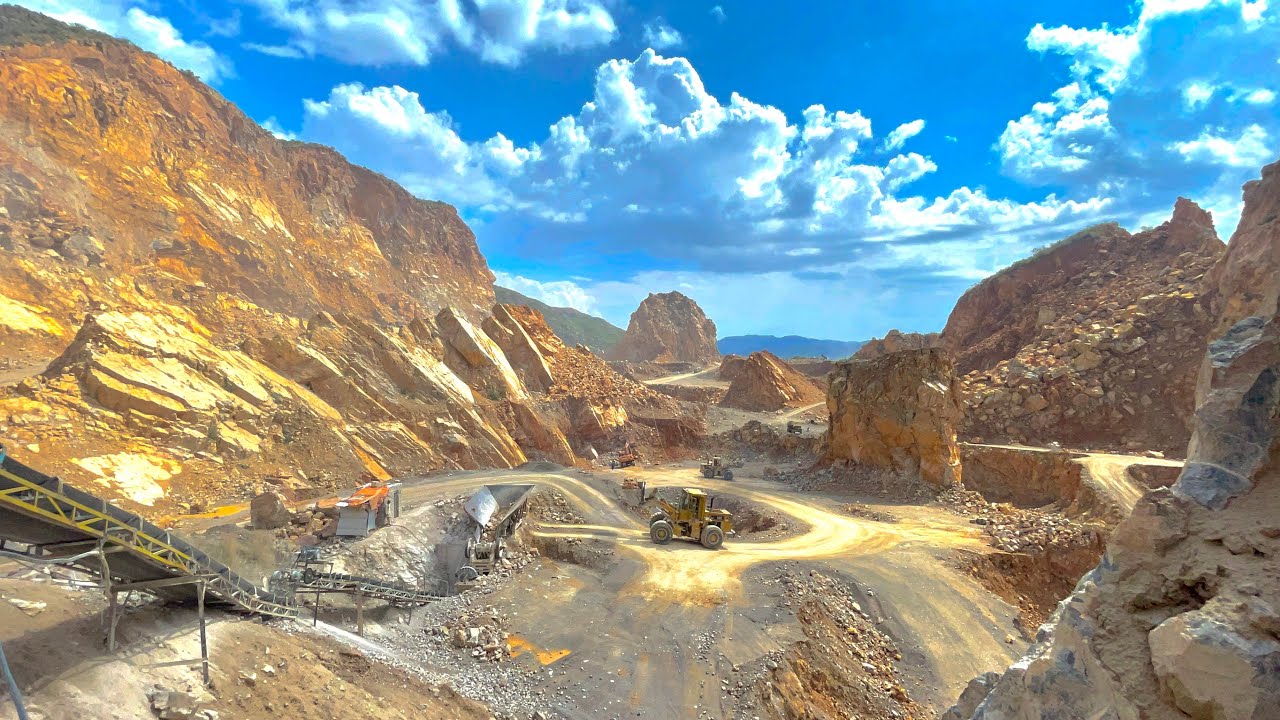 Massive Rock Dump!!! Hoper Jammed With Giant Stones! Extreme Stone Crushing Action.#stonecrusher 