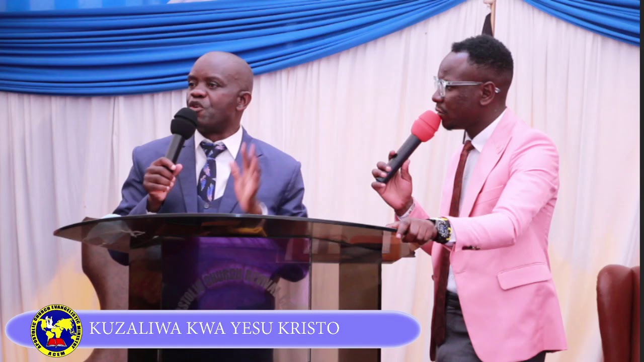 KUZALIWA KWA YESU KRISTO