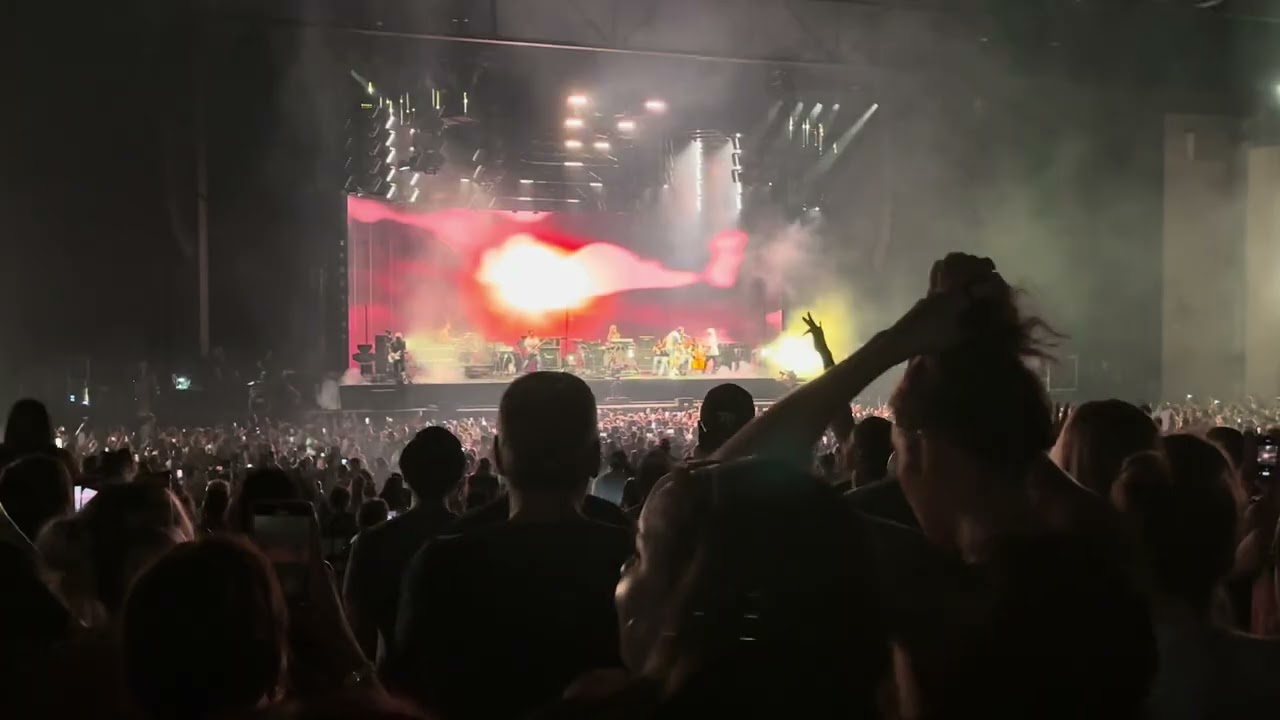 Post Malone - Dallas - 2023 - Opening 1st 2 songs 