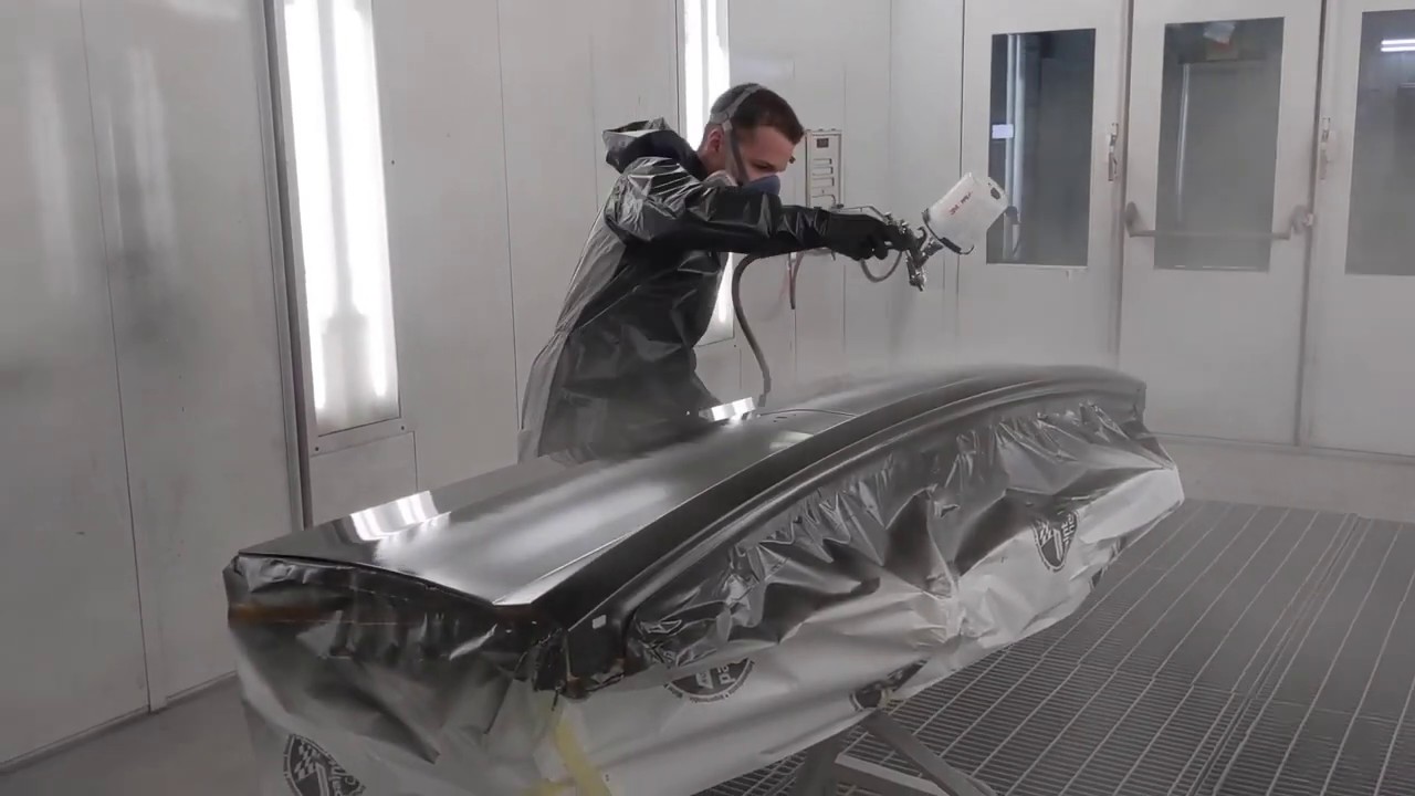 Spraying High Speed Clear Coat (QC210 Quickee Clear)
