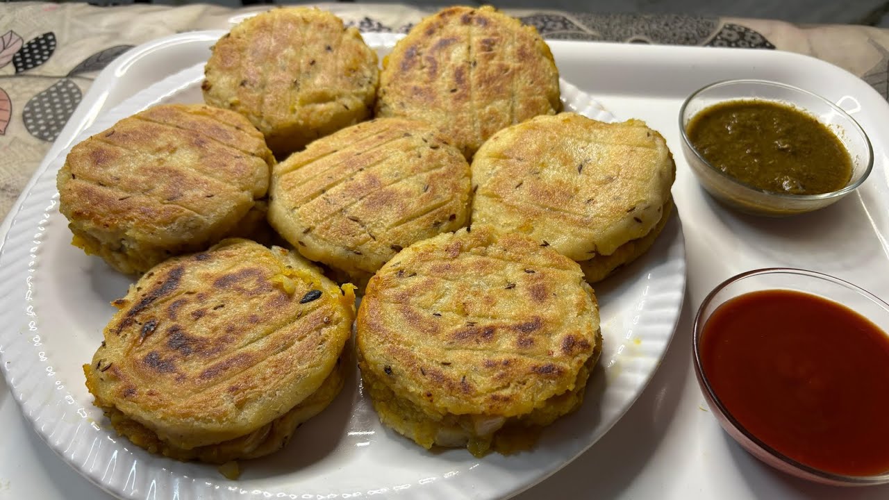 Suji aalu ke burger 😋😋
