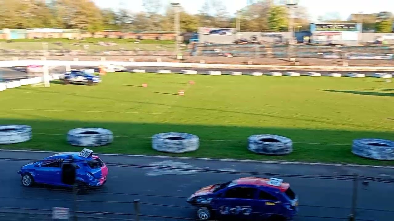 Cowdenbeath racewall - Prostocks heat 2 
