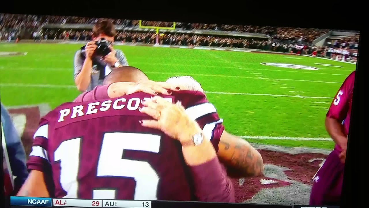 #15 Dak Prescott honored on Senior Night