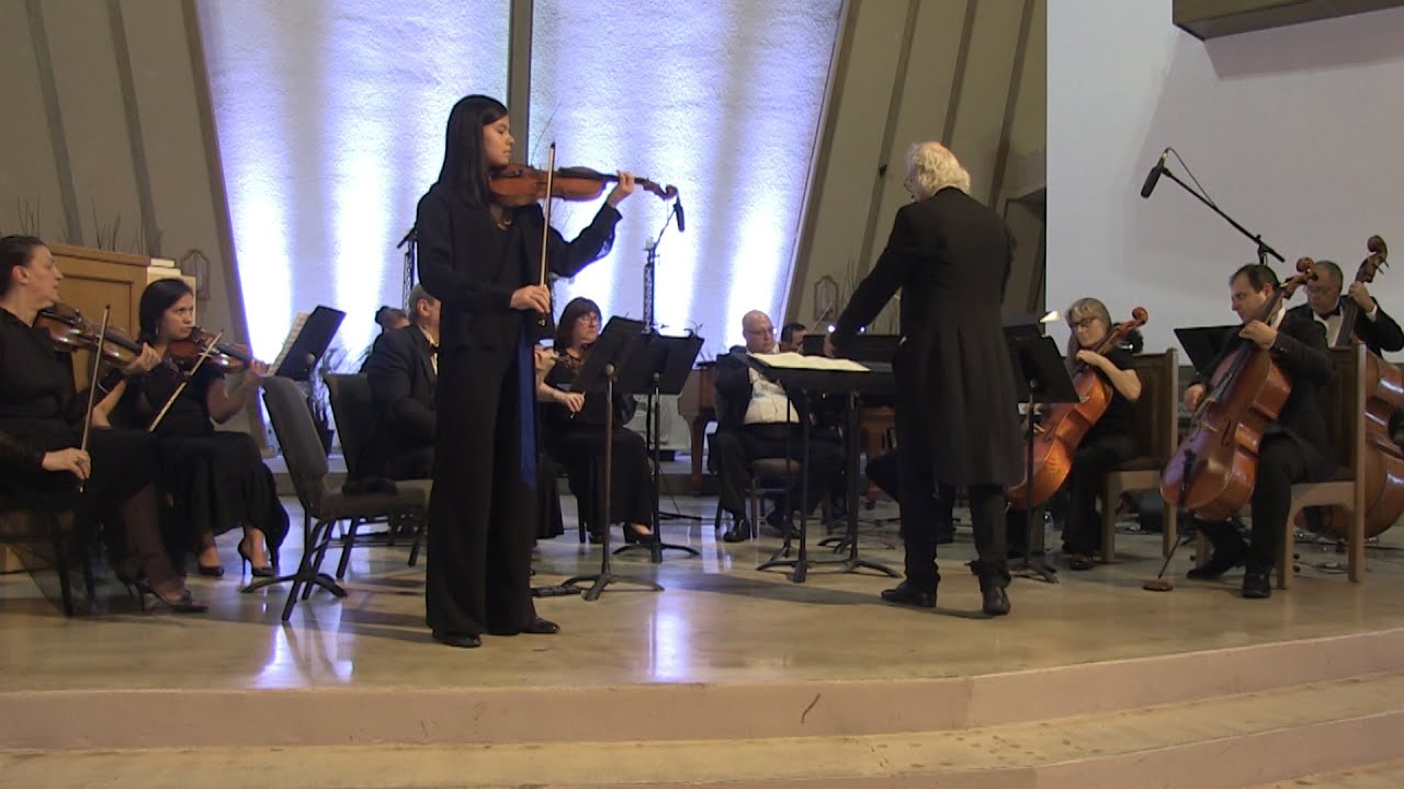 Charlotte Orcel plays Antonio Vivaldi, Concerto for violin Op. 8 No. 2 G minor “Summer”