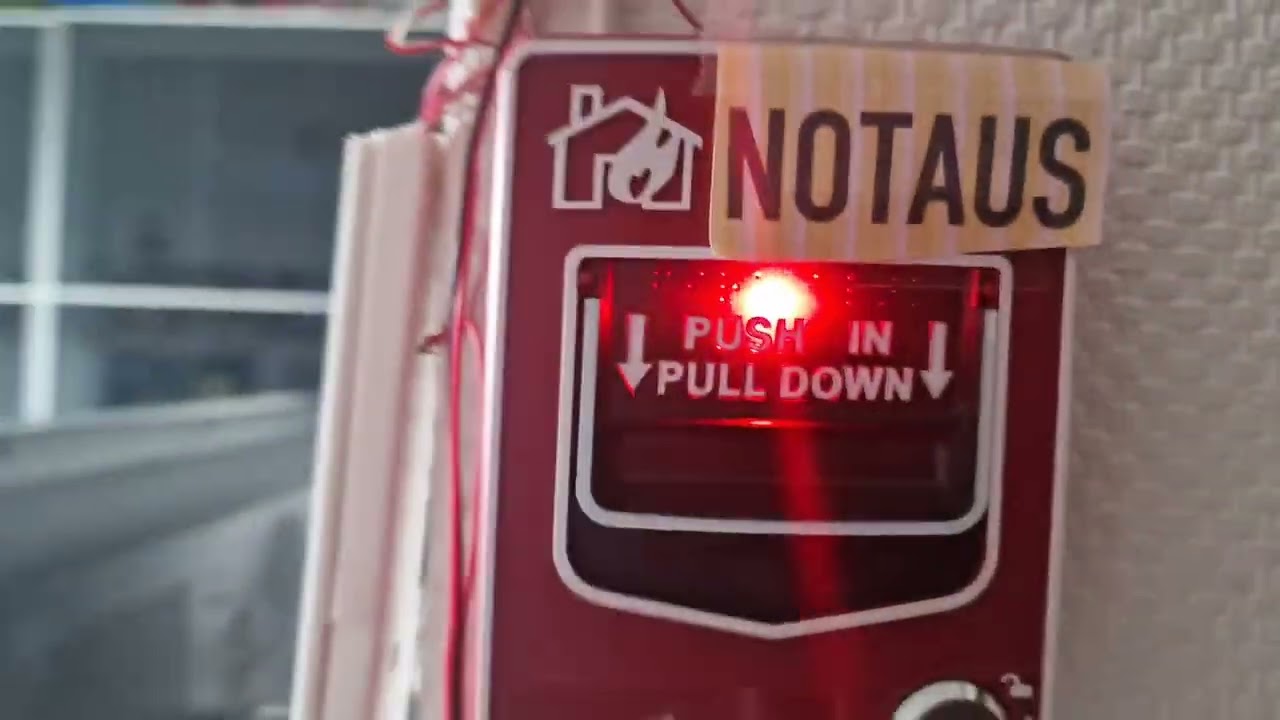 Neuer Druckknopfmelder paraelanzeige