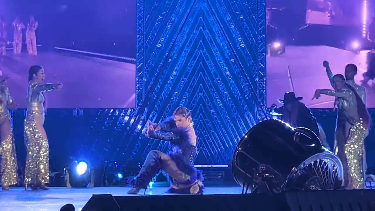 💃 "Ball" (Honey Balenciaga) & 💙 Deja Blue (Deja Vu) - Night 2