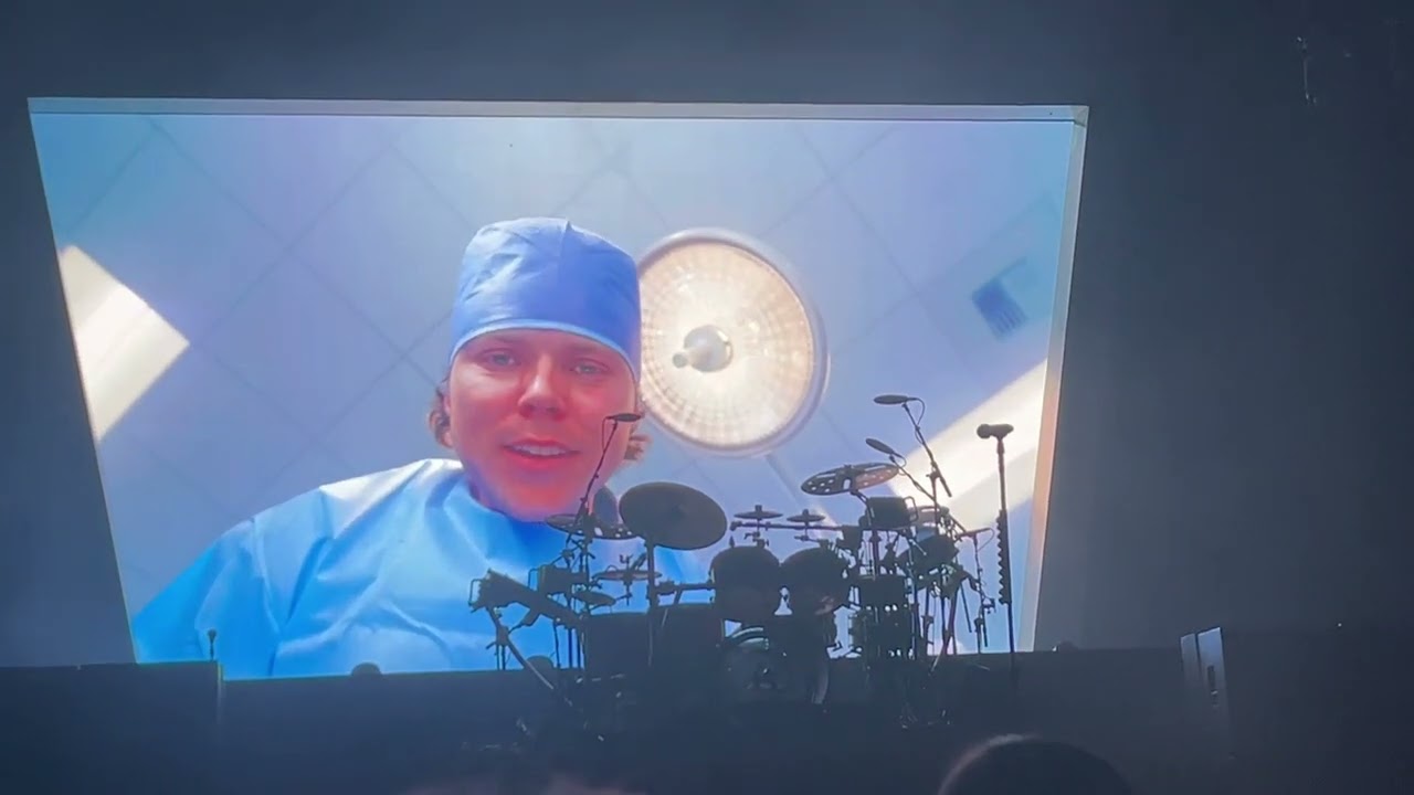 LIVE: 5 Seconds of Summer - Doctor Sketch / Amnesia