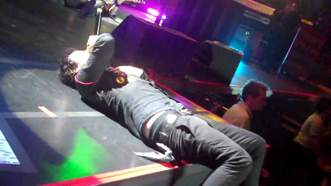 Green Day - Shout - Auckland, NZ 19/12/09